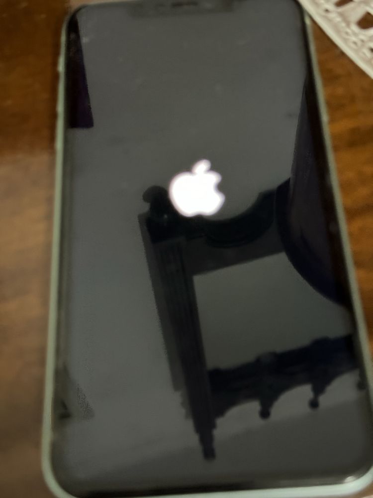 Iphone 11 como novo