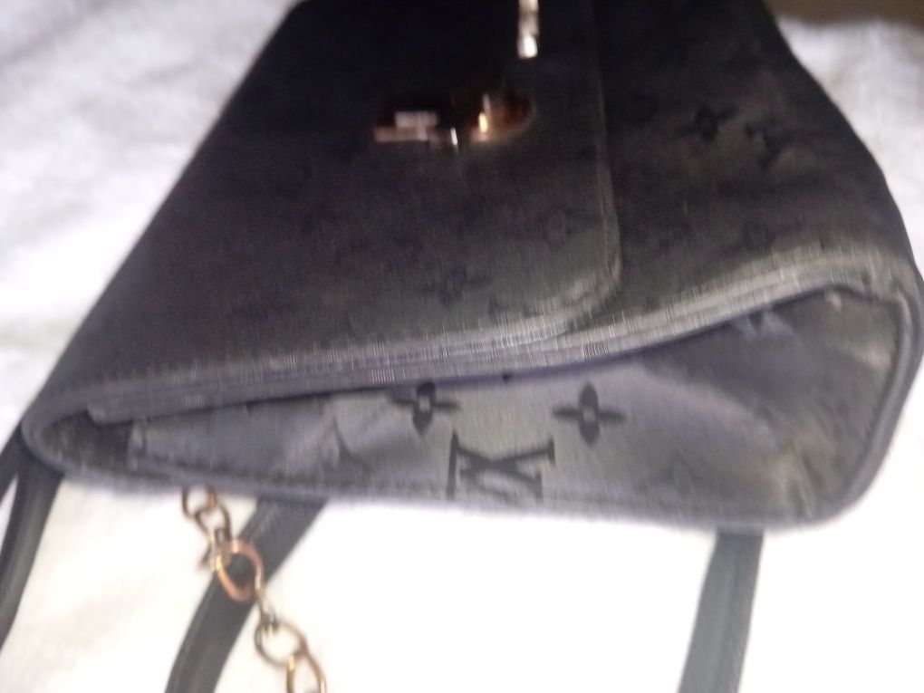 Torebka na ramie Louis Vuitton