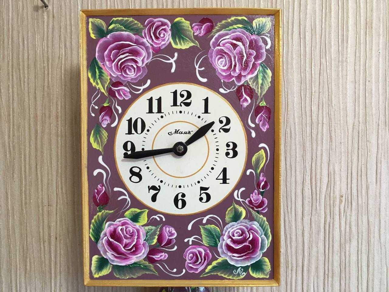 Часы ходики настенные механические Маяк Авторская Роспись "Цветы Розы"