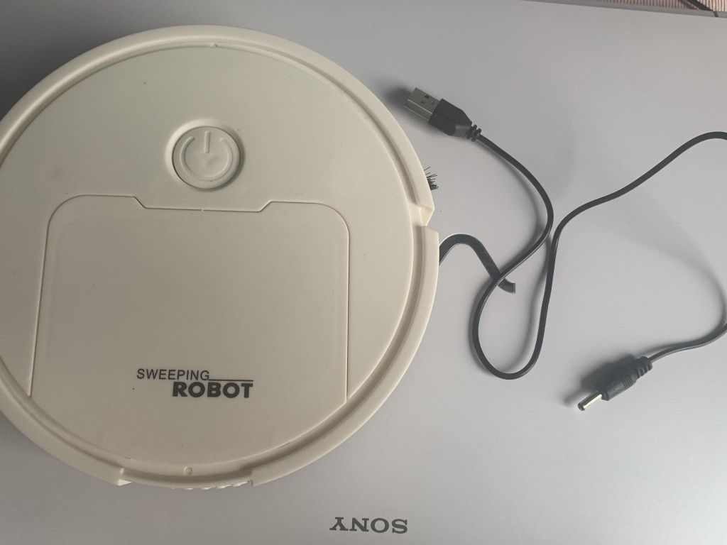 Mini robot odkurzający