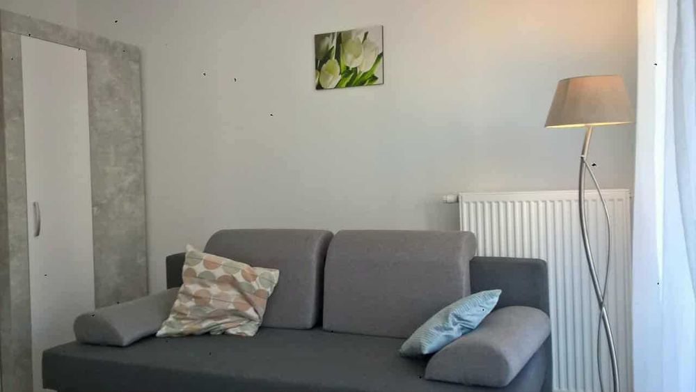 Mieszkanie dwupokojowe oddzielna kuchnia Stabłowice. Najem okazjonalny