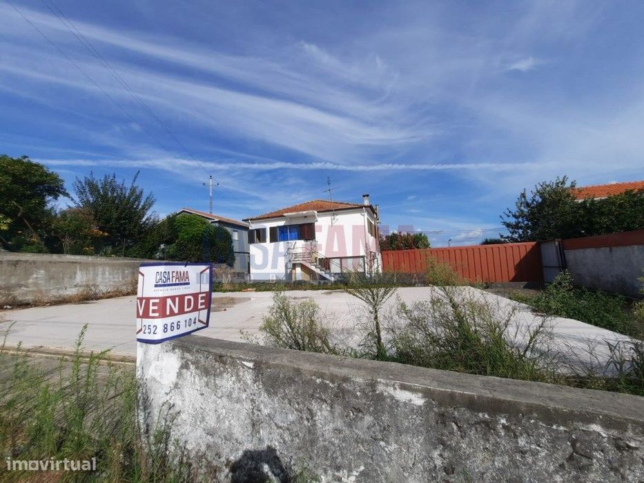 Terreno em Requião - Vila Nova de Famalicão