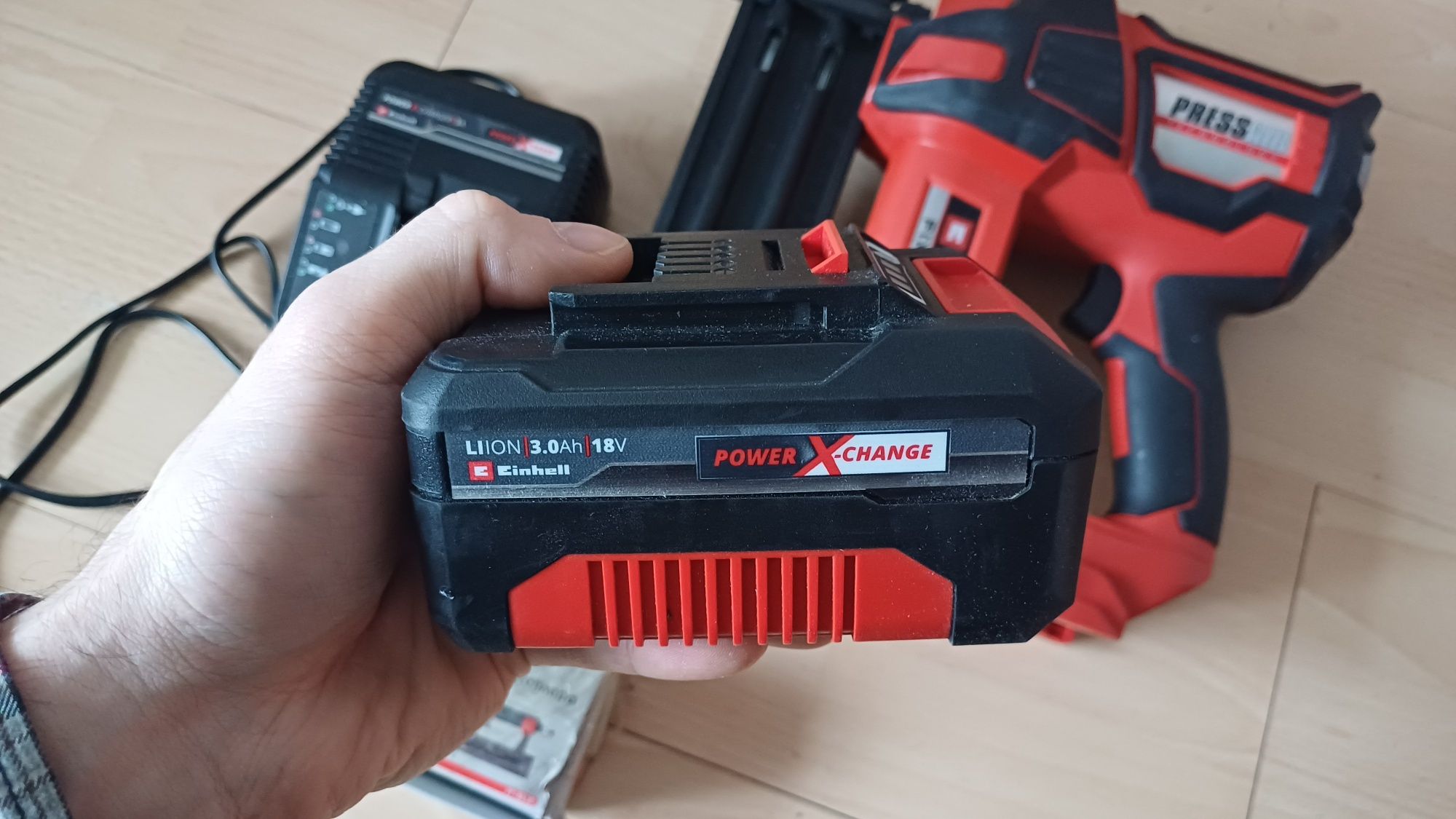 Степлер будівельний Einhell
