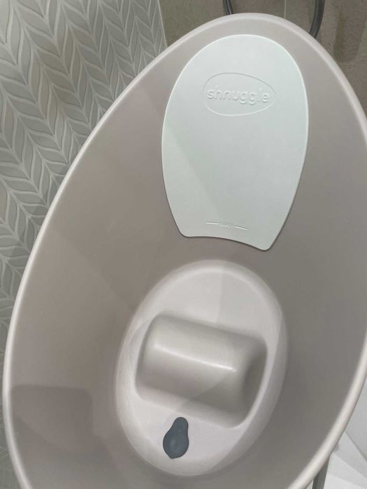 Wanienka Shnuggle ze stojakiem