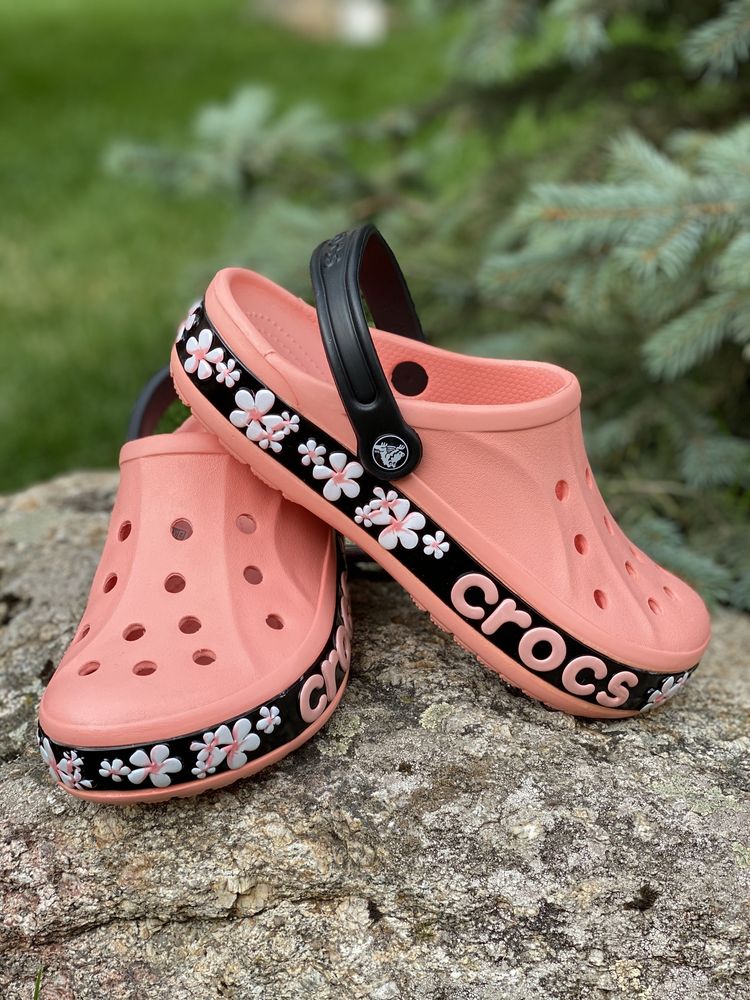 Кроксы  цветочки оригинал crocs bayaband floral 36 37 38 39