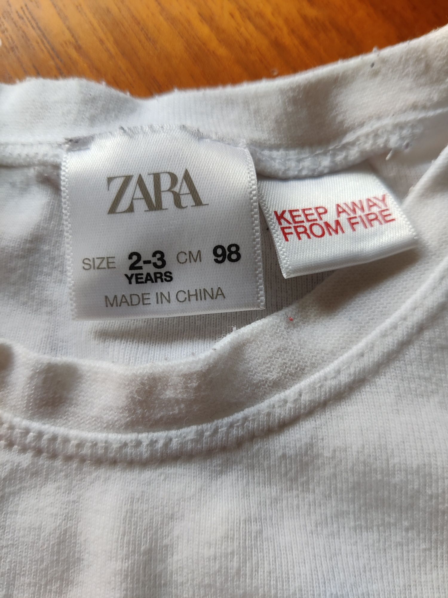 Lote de 6 camisolas interiores, manga curta, Zara, 2/3 anos