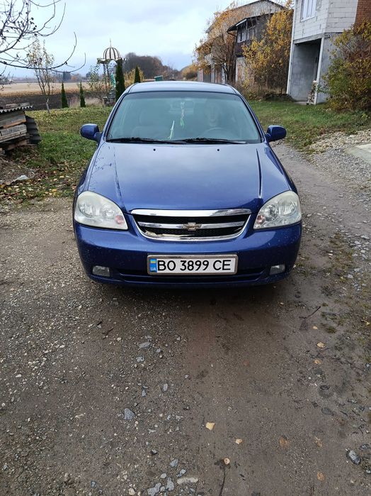 Продам Шевроле лачеті на автоматі