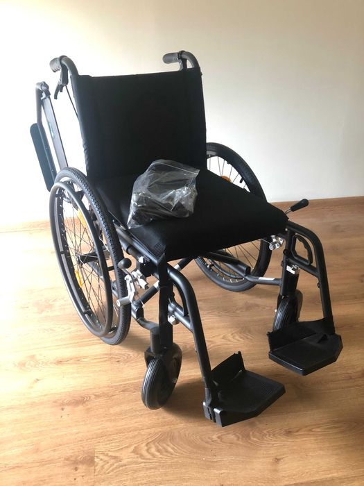 Wózek dla seniora, nieużywany
