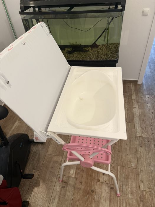 Banheira com trocador toys r us