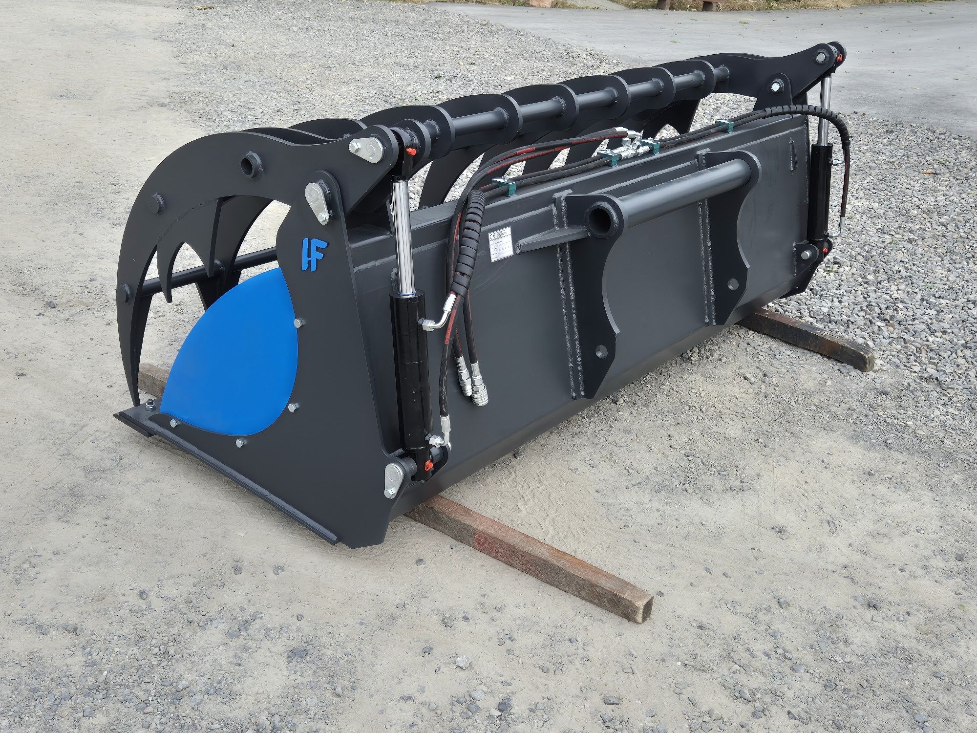 Łyżko-krokodyl Zęby palone JCB Manitou Bobcat Kramer