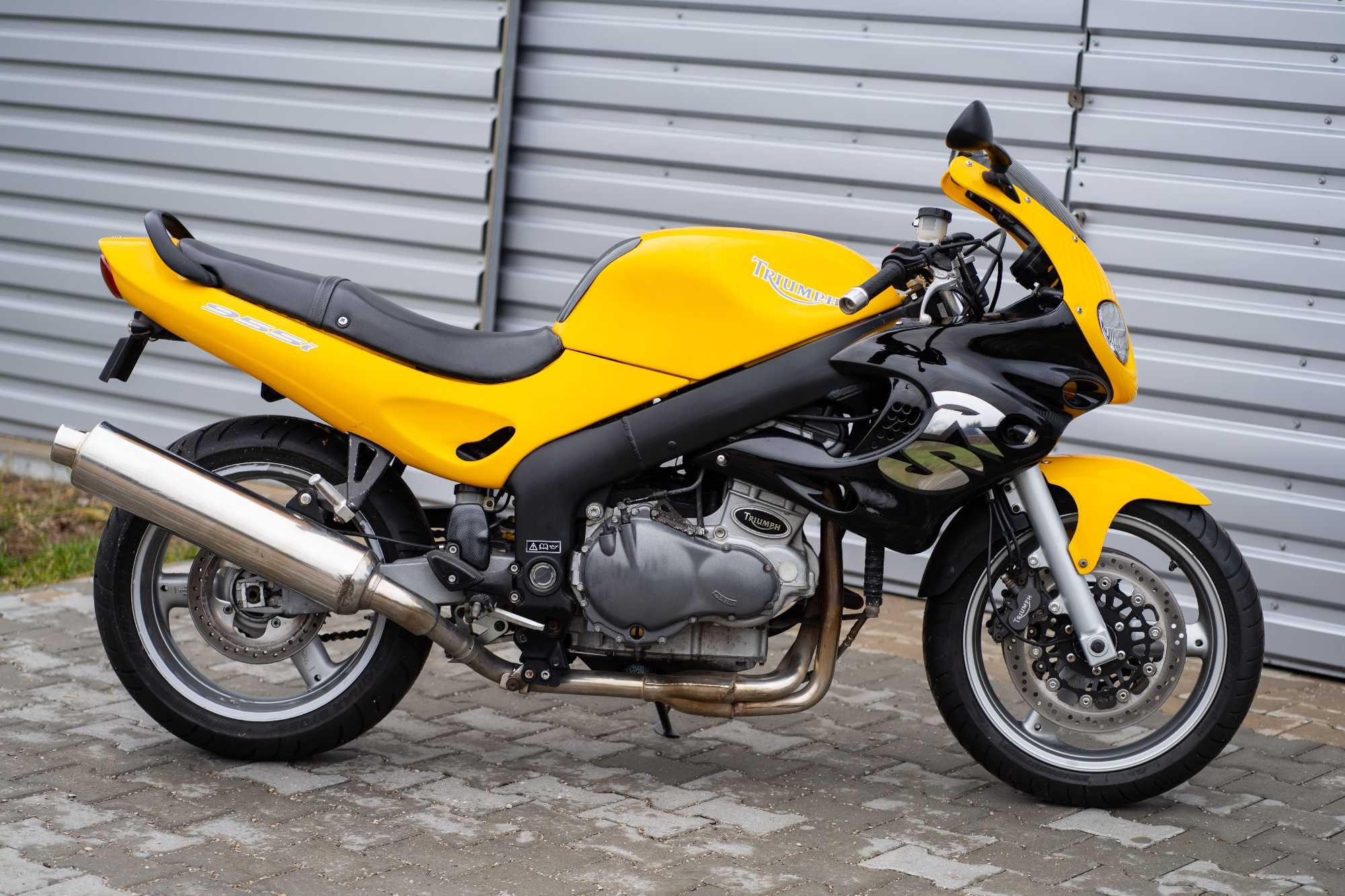 Triumph Sprint RS 955i