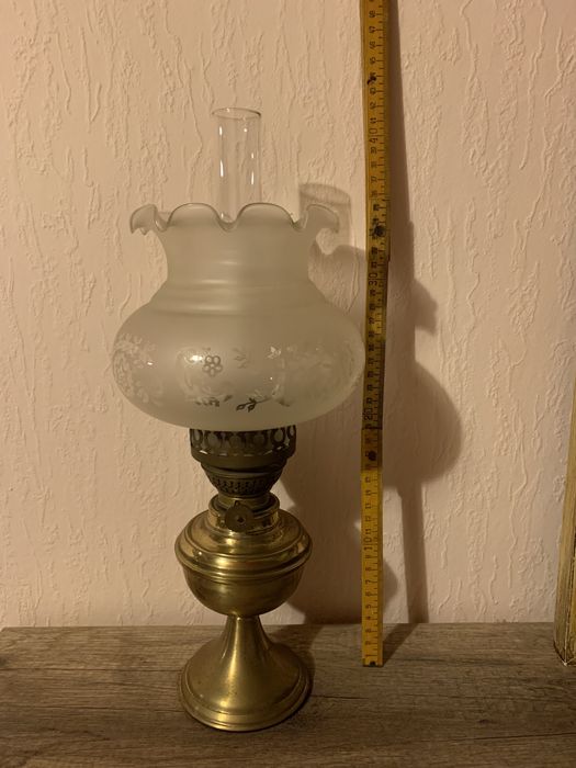 Orginalna stara lampa naftowa