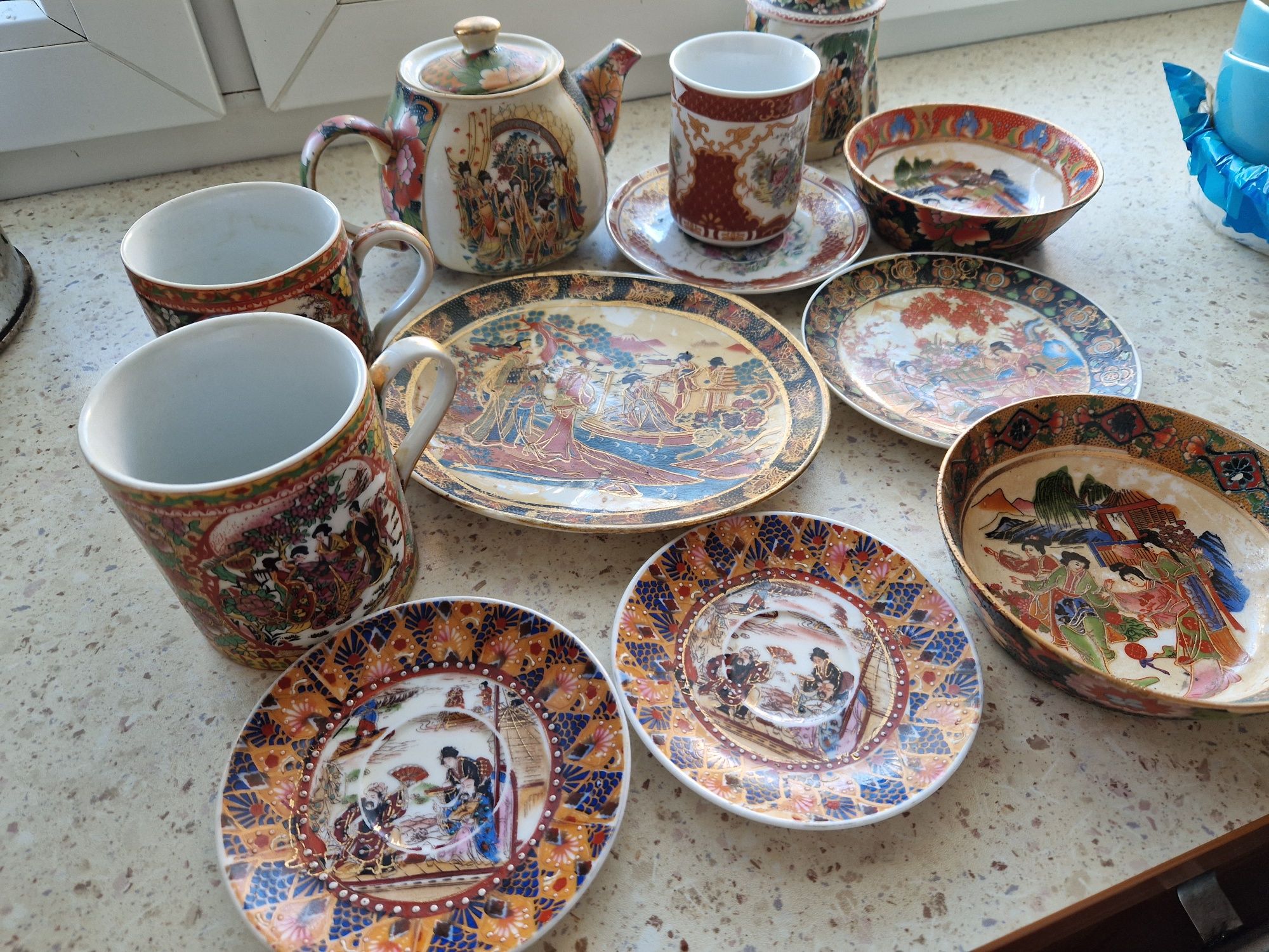 Chińska japońska porcelana zestaw imbryk talerze kubki zastawa stołowa
