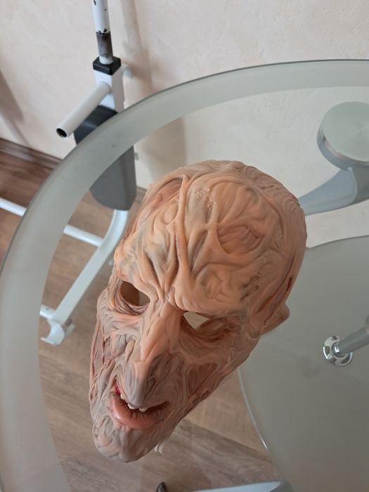 Маска фредди крюгера