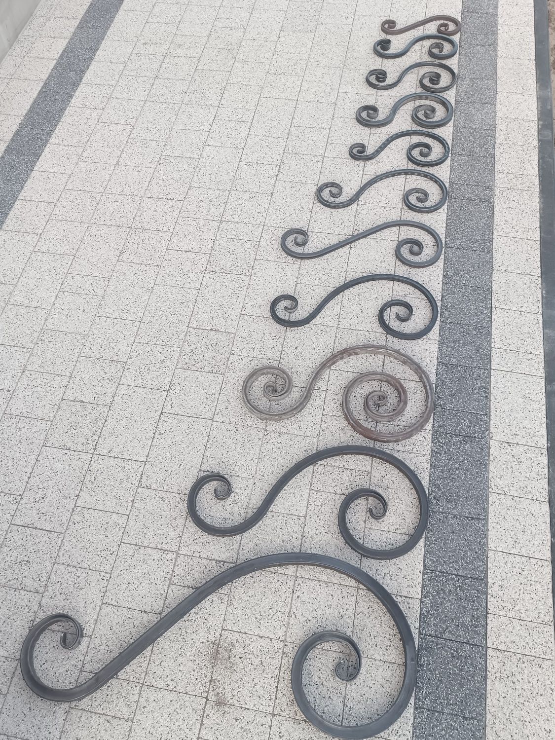 Sprzedam elementy kute na żimno