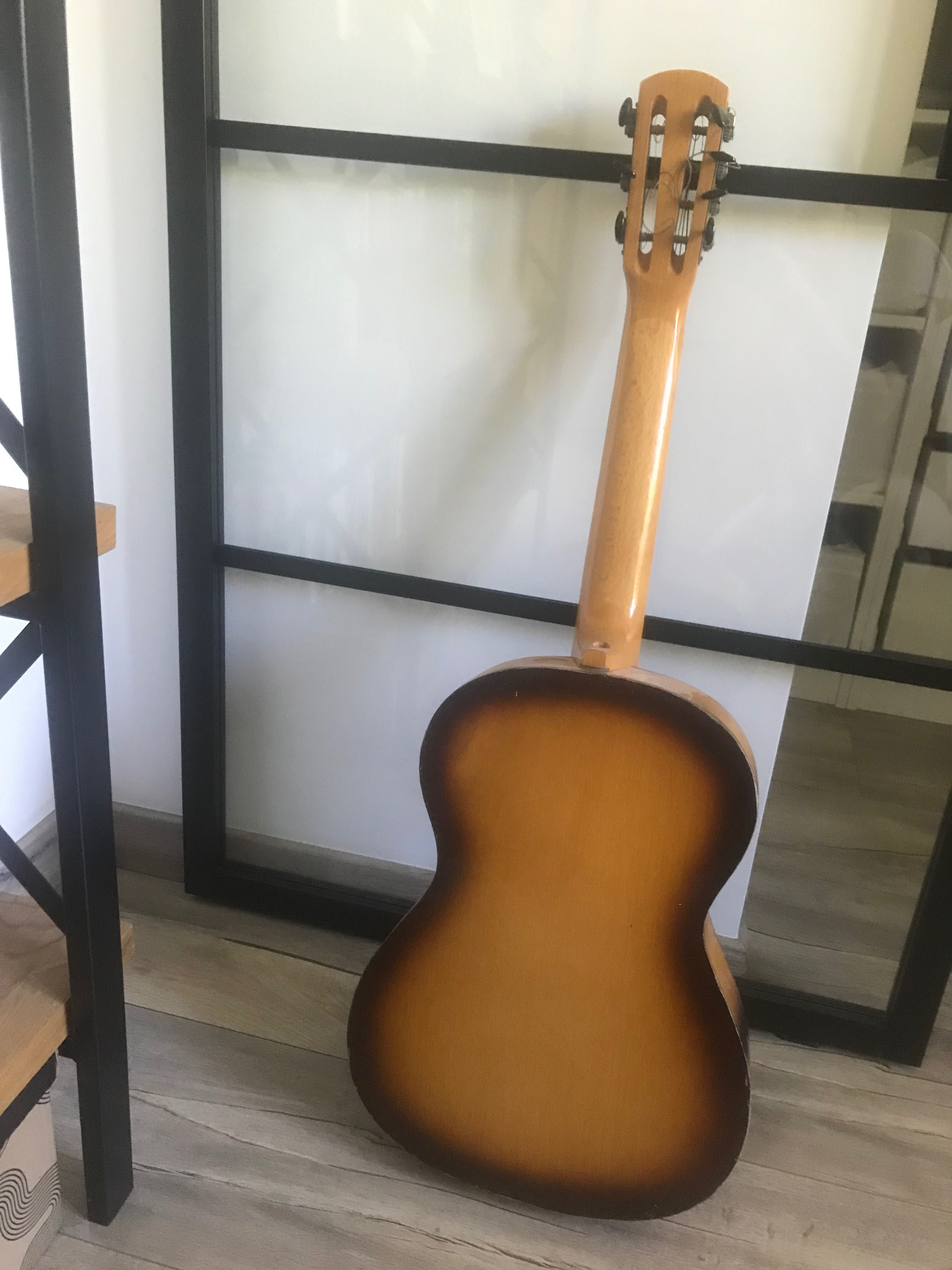 Gitara klasyczna rosyjska 1982