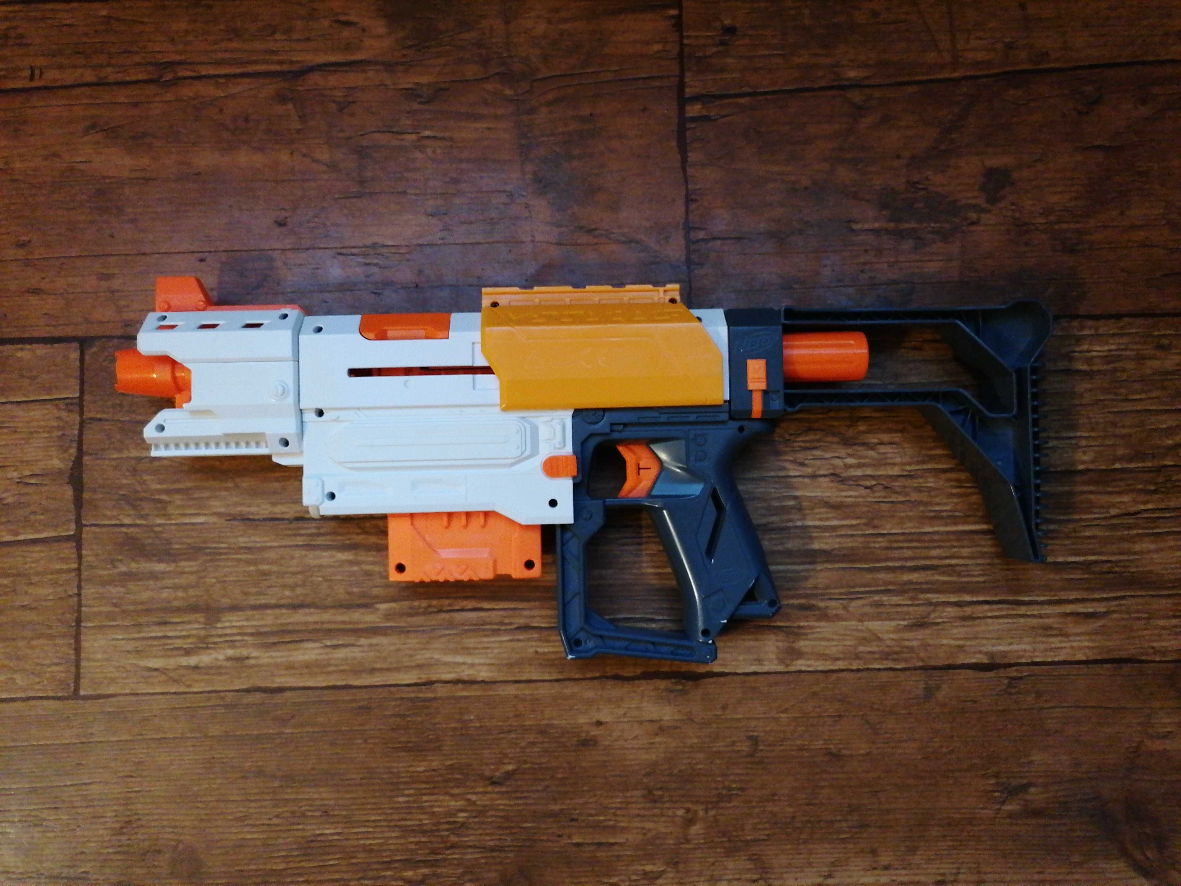 Pistolet Nerf Modulus Recon Mk 2 (Następca modelu Retaliator)