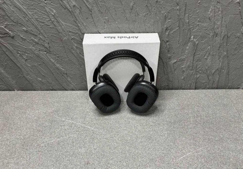 Навушники бездротові AirPods Max чорні/ Беспроводные наушники черные