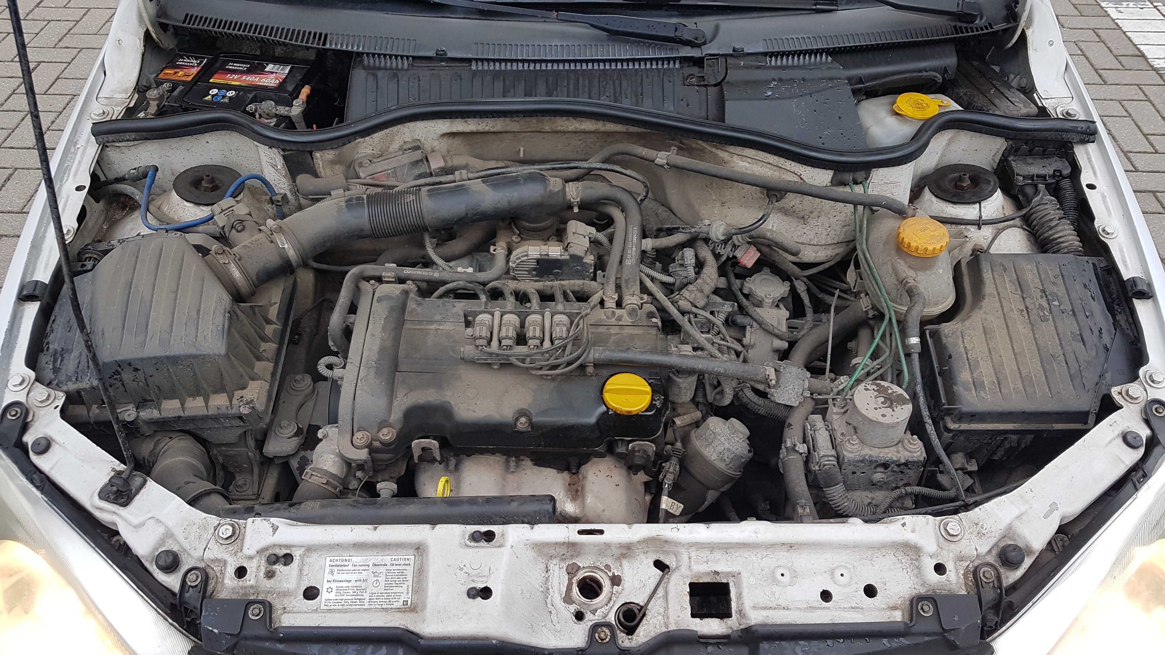 Opel Corsa C Gaz Lift Twinport Ecotec.
