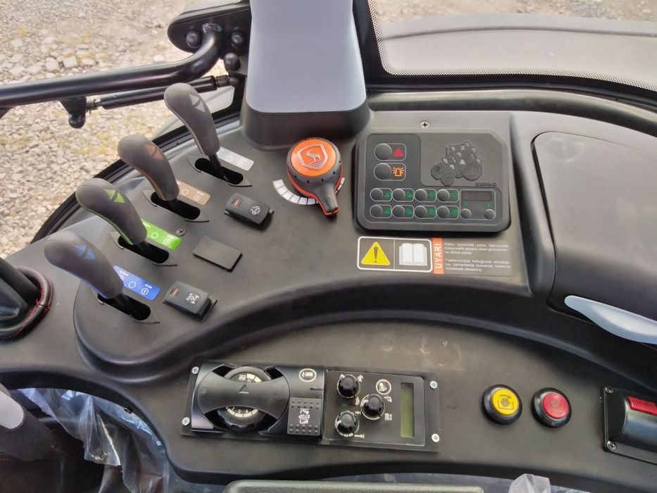 Трактор 110 к.с. ArmaTrac 1104 LUX Арматрак замість МТЗ 82 YTO LOVOL
