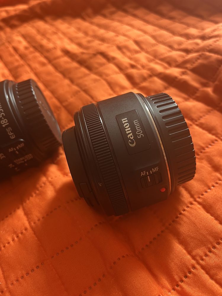 Canon 1100d com 2 objetivas