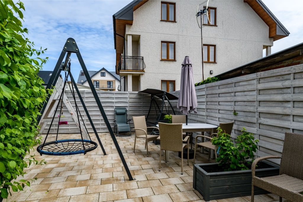 KARWIA. Apartamenty i pokoje 200 m do plaży