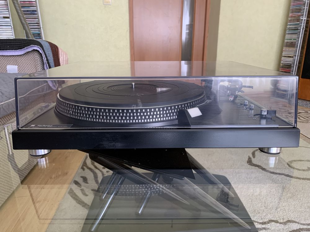 Програвач вінілових платівок Technics SL-2000