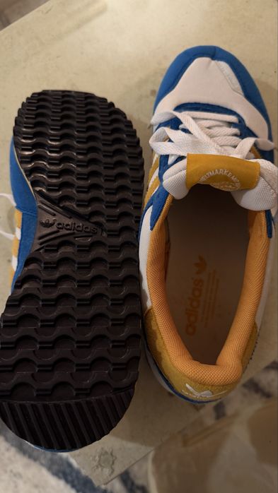Adidas Originals ZX 700 azul/amarelo – retro runner (bom estado)