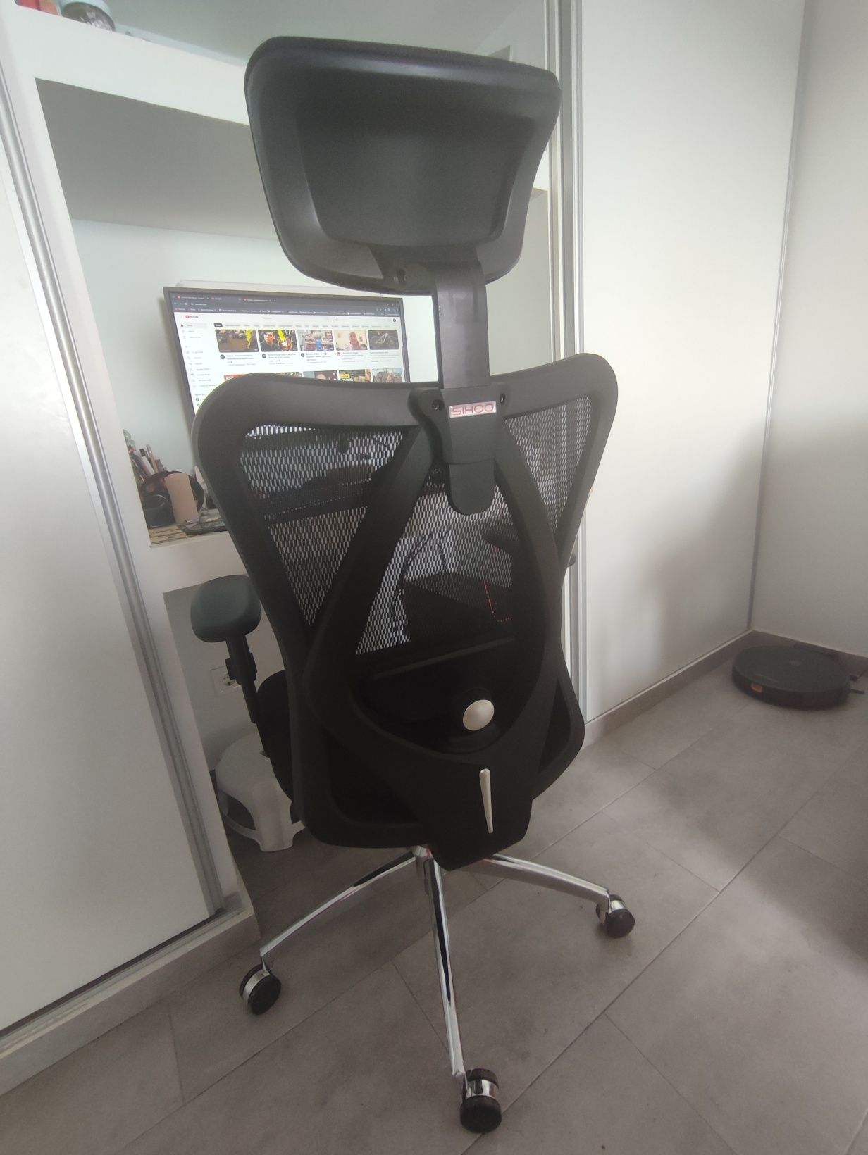 Cadeira ergonómica SIHOO M18 nova na caixa