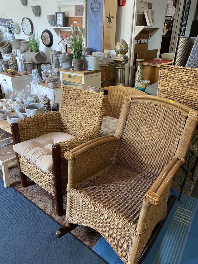 Rattanowy fotel bujany