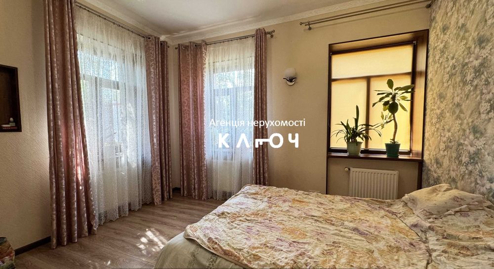 Продаж частини будинку, чудовий житловий стан, район Новомиколаївка