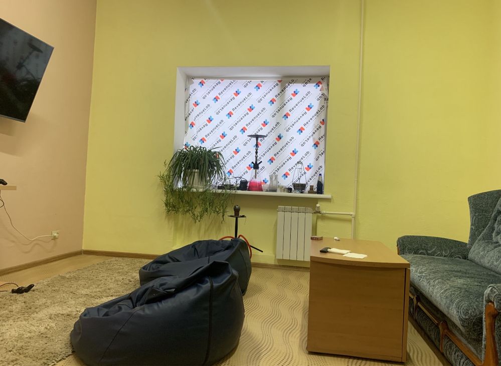 Вишневе центр Л.Українки комерційне приміщення 105 м2