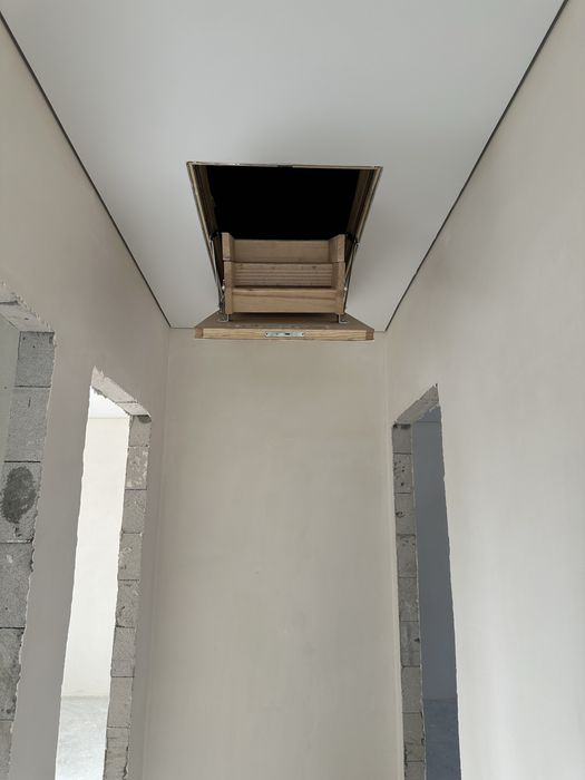 Застройщик!ЄОСЕЛЯ ЄВІДНОВЛЕННЯ дом в ЦЕНТРЕ Броваров!