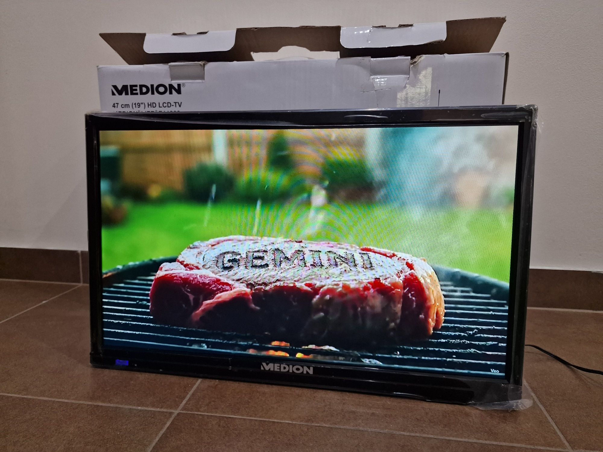 Tv Medion Nowy 19 cali system T2, DVD
