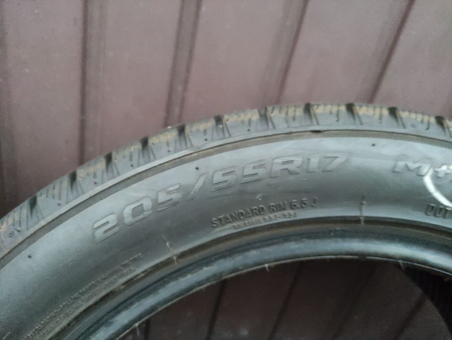 Opony zimowe 205/55 R17 Austone 2021r 4szt ładny stan!