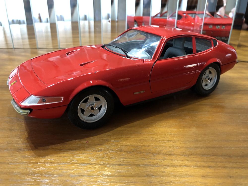Model Ferrari 365 GTB/4 DATTONA w skali 1/18