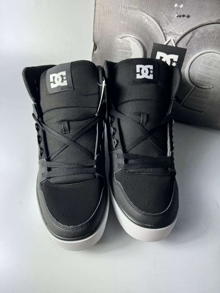 Nowe DC shoes trampki meskie 53,5 sneakersy outlet