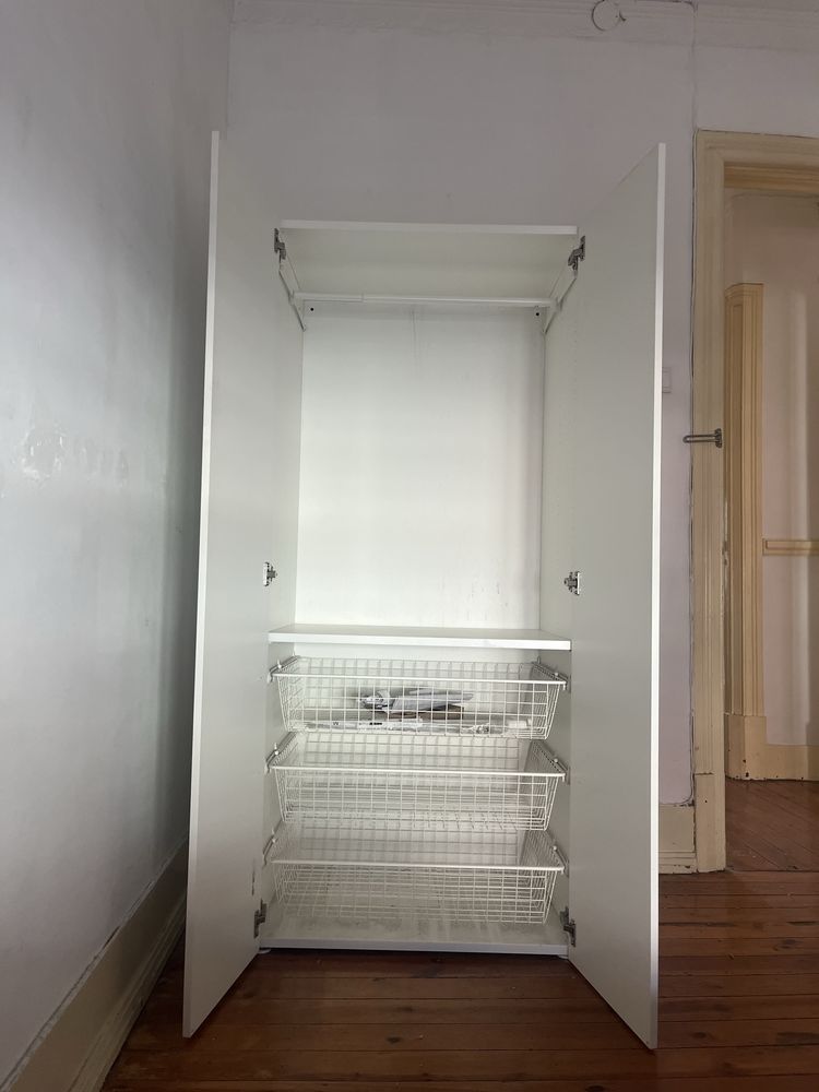 Roupeiro PLATSA branco c/ 2 portas