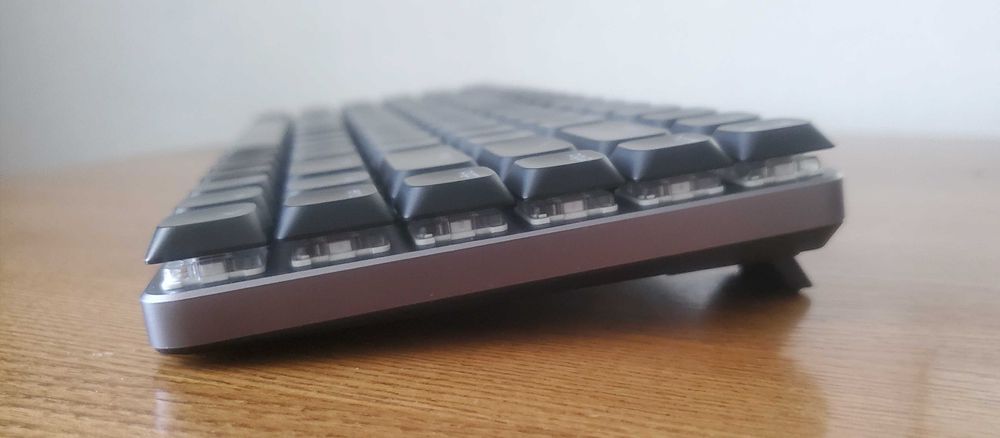 Satechi SM1 Slim Mechanical Механическая беспроводная клавиатура
