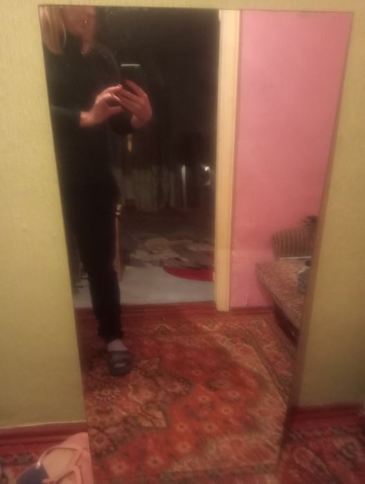 Продам зеркало в б/у в хорошем состоянии