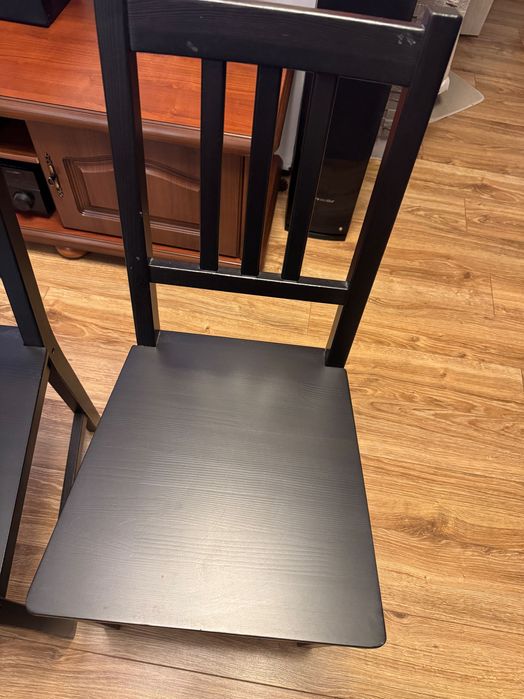 krzesła Ikea Stefan brązowoczarny 4 sztuki plus dwie poduszki