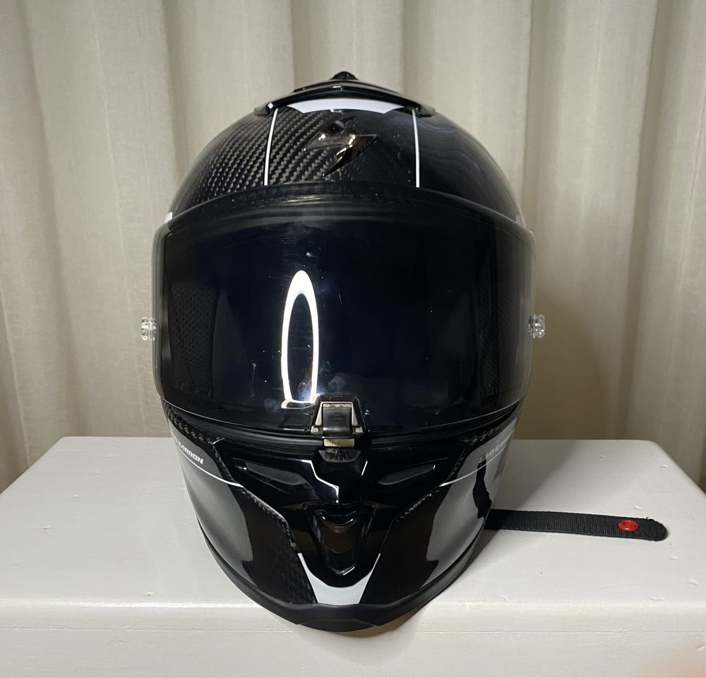 Capacete Scorpion Exo R1