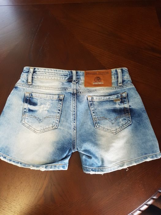 Джинсовые шорты Diesel размер 26 S