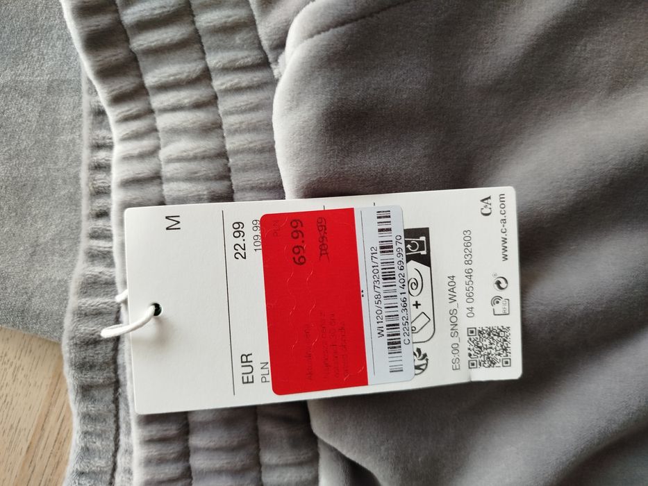 Spodnie dresowe nowe