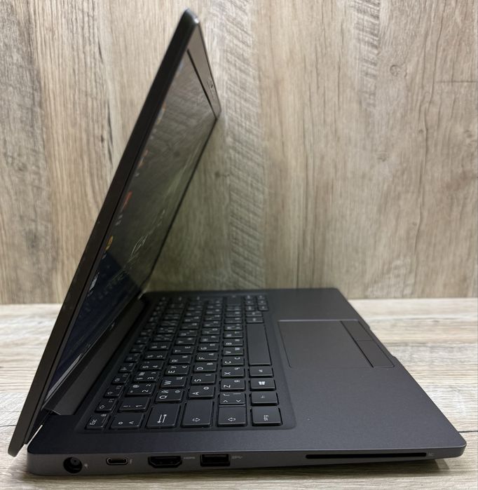 Ноутбук Dell Latitude 7300 - i5-8365U/8Gb/256ssd/W13.3" FHD ips
