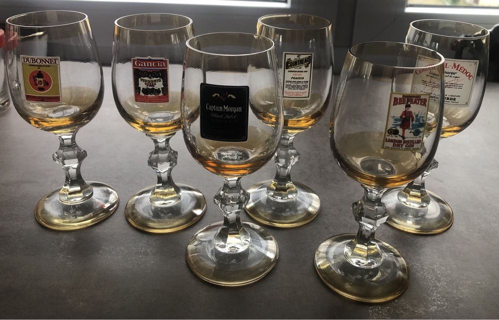 Kieliszki do wina PRL