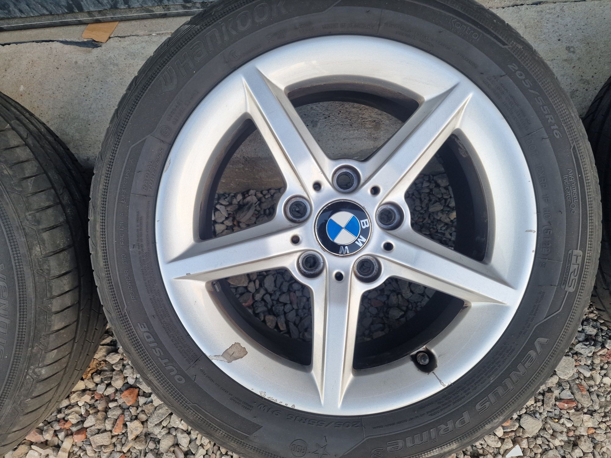Felgi  BMW 205/55r16 opony 2022r Hankook.
