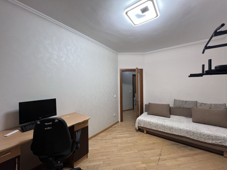 Оренда 3 кім 80м на 6 пов в обжитій новобудові