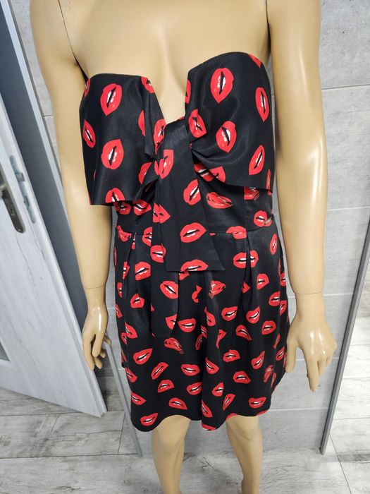 Kombinezon na lato elegancki Guess rozm M w usta