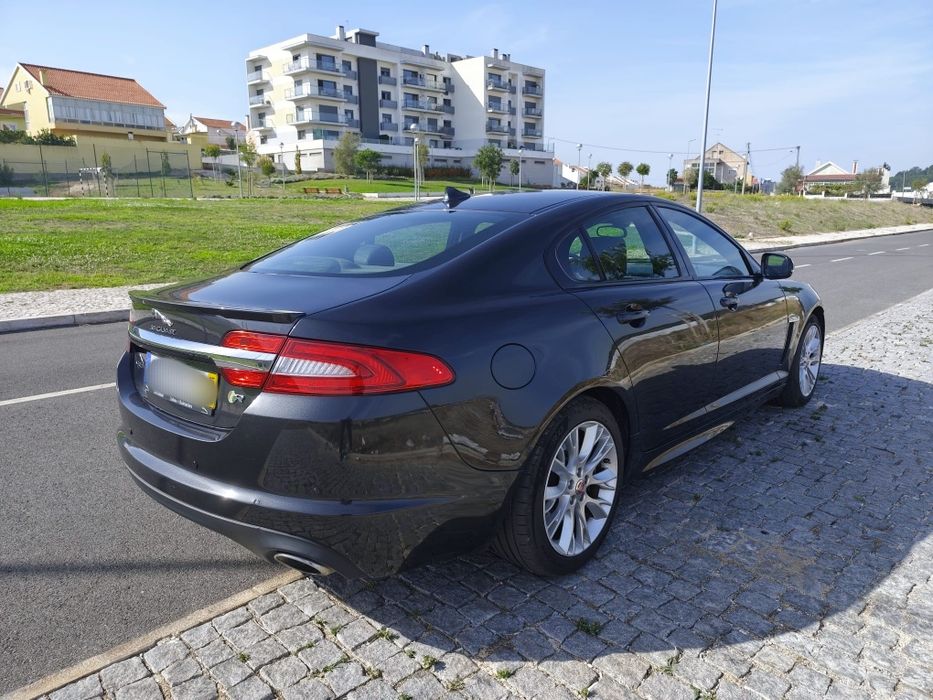 Jaguar XF 2.2 R-SPORT